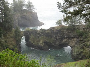 Oregon Coast Natural Bridges - PCT 2007 Day 12 - Port Orford - Harris Beach SP