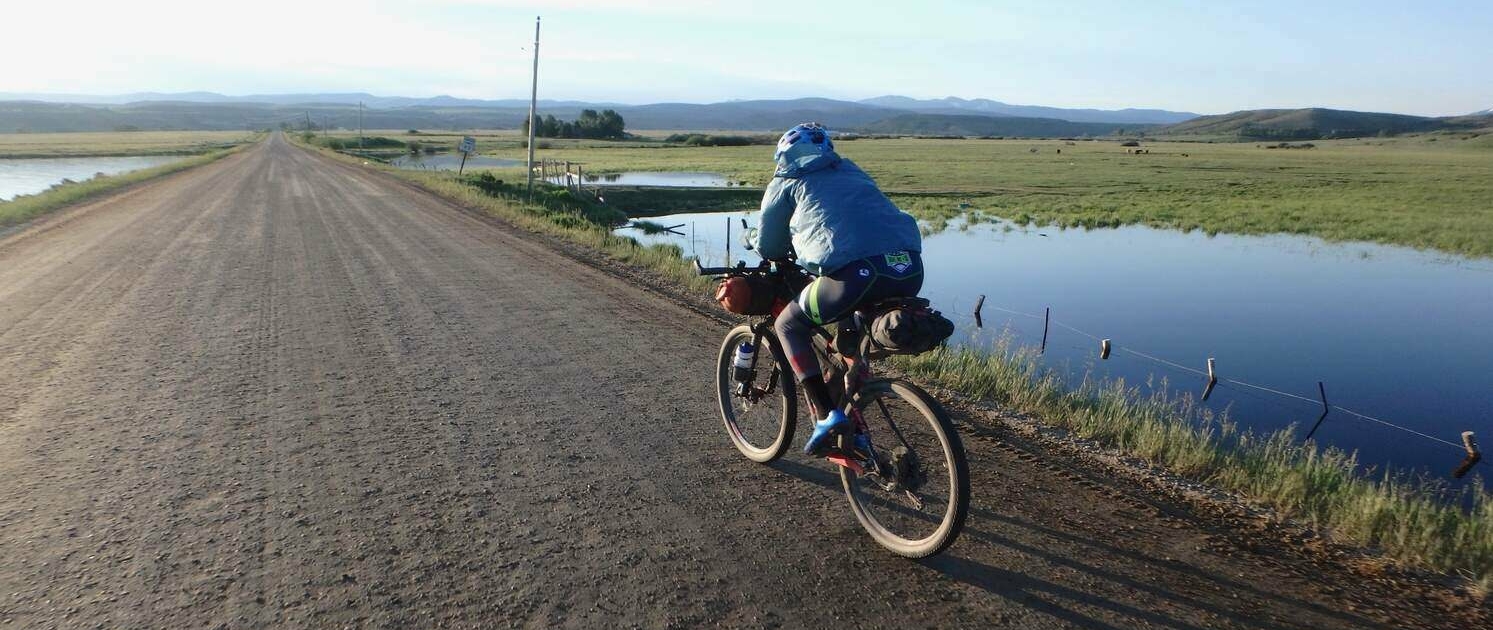 A detailed Tour Divide Resupply Guide covering key resupply locations, food options, and water sources along the Tour Divide route.